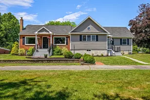 20 Mountain View St, South Hadley, MA 01075 - Photo 1
