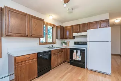 63 Tinkham Rd, Springfield, MA 01129 - Photo 12