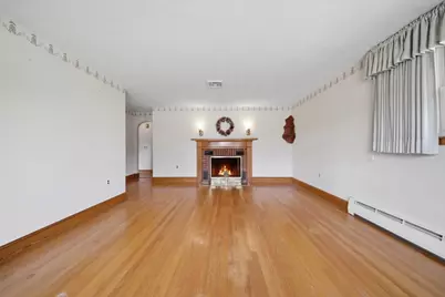 19 Daley Ave, Methuen, MA 01844 - Photo 12