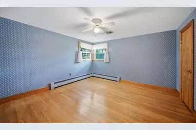 19 Daley Ave, Methuen, MA 01844 - Photo 22