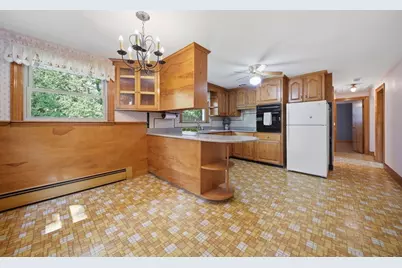 19 Daley Ave, Methuen, MA 01844 - Photo 18