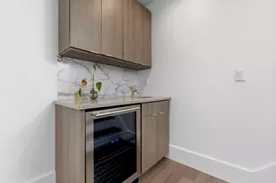 10R Spring Garden St, Boston, MA 02125 - Photo 20