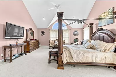 10 Edna Cir, Freetown, MA 02717 - Photo 18