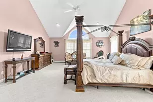 10 Edna Cir, Freetown, MA 02717 - Photo 18