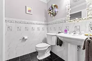 10 Edna Cir, Freetown, MA 02717 - Photo 16
