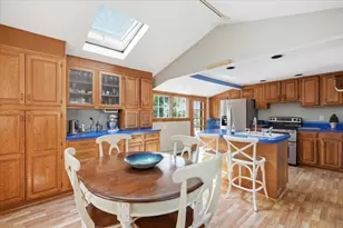 36 Bonnie Brier Cir, Hingham, MA 02043 - Photo 10
