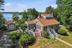 36 Bonnie Brier Cir, Hingham, MA 02043 - Photo 2
