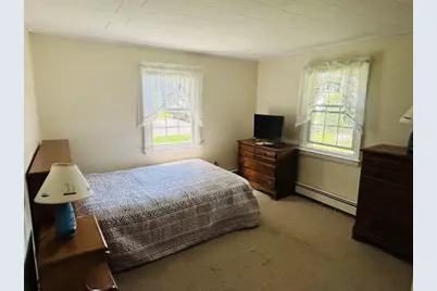 64 Hemlock Avenue, Narragansett, RI 02882 - Photo 10