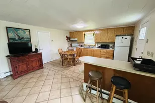 64 Hemlock Ave, Narragansett, RI 02882 - Photo 6