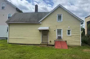 22 Mann St, Attleboro, MA 02703 - Photo 12