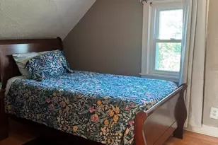 22 Mann St, Attleboro, MA 02703 - Photo 8
