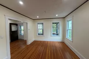 6 Malvern Ave, Somerville, MA 02144 - Photo 4