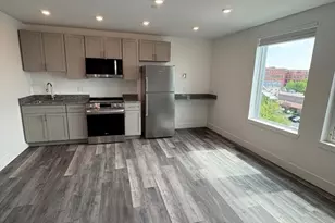 585 Essex St, Lynn, MA 01902 - Photo 4