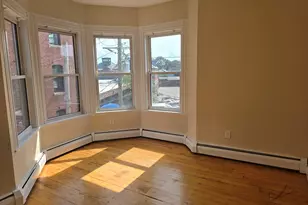 9-11 Bismarck St, Boston, MA 02130 - Photo 18
