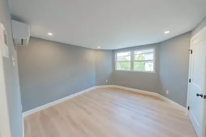 47 Union #2-4, Everett, MA 02149 - Photo 4