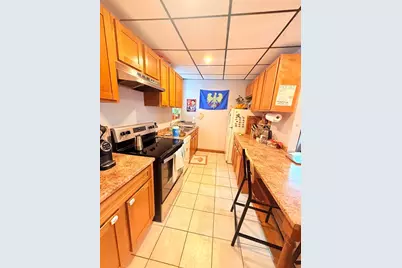1211 Commonwealth Ave #2B, Boston, MA 02134 - Photo 2