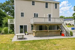 21 Forestview Dr, Fairhaven, MA 02719 - Photo 30