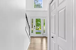 21 Forestview Dr, Fairhaven, MA 02719 - Photo 10