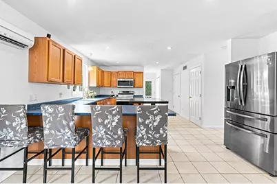 21 Forestview Dr, Fairhaven, MA 02719 - Photo 14