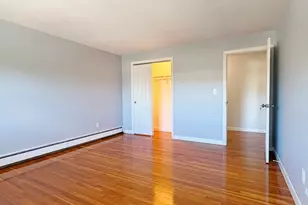 1077 Chestnut St, Newton, MA 02464 - Photo 12
