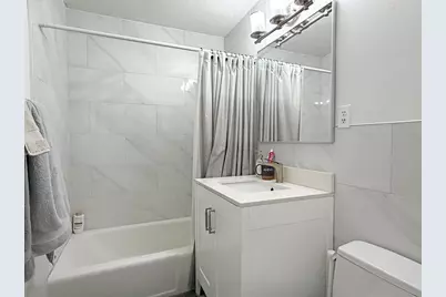 1077 Chestnut St #8, Newton, MA 02464 - Photo 6