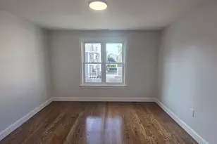 90 Light St, Lynn, MA 01902 - Photo 8