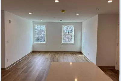 26 Union St #302, Natick, MA 01760 - Photo 4