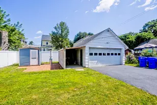 37-39 Upland St, Springfield, MA 01104 - Photo 6