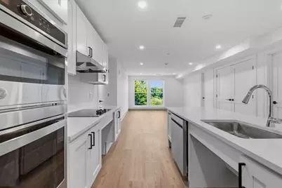 26 Union St #305, Natick, MA 01760 - Photo 2