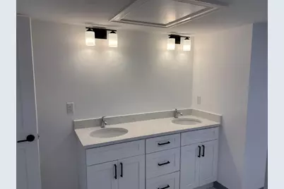 26 Union St #305, Natick, MA 01760 - Photo 8