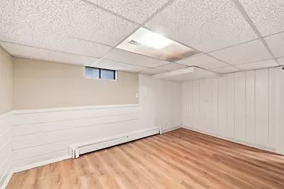 46 Kay St, Springfield, MA 01109 - Photo 32
