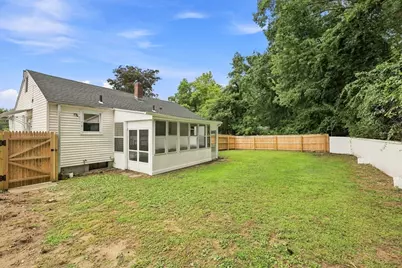 46 Kay St, Springfield, MA 01109 - Photo 36