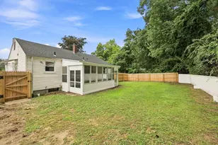 46 Kay St, Springfield, MA 01109 - Photo 36
