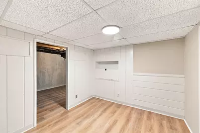 46 Kay St, Springfield, MA 01109 - Photo 26