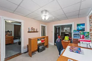 256 University Ave, Lowell, MA 01854 - Photo 12