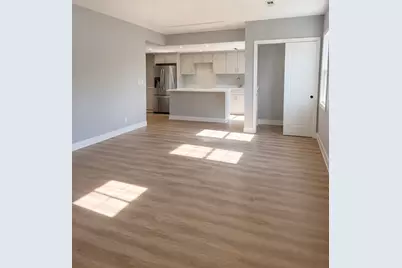 700 Bedford #1, Abington, MA 02351 - Photo 2