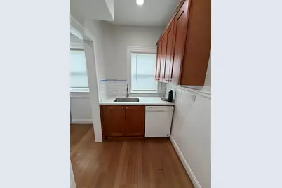 832 Montello St #3, Brockton, MA 02301 - Photo 4