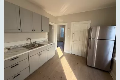 42 1/2 Cabot #1, Beverly, MA 01915 - Photo 6