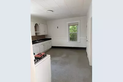 43 Wilson St #3, Haverhill, MA 01830 - Photo 4
