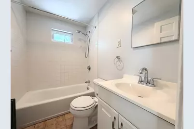 25 Brookside Rd, Braintree, MA 02184 - Photo 4