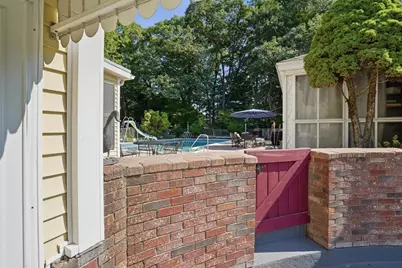 16 Allen Street, Northborough, MA 01532 - Photo 4