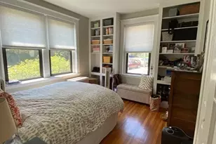 39 Mt Hood Rd, Boston, MA 02135 - Photo 6