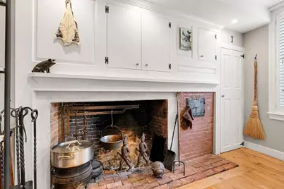 314 Essex St, Salem, MA 01970 - Photo 14