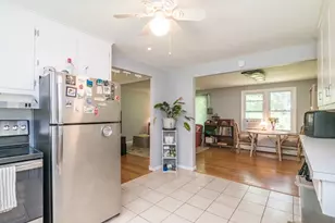 3 Montgomery Ave, Holyoke, MA 01040 - Photo 6