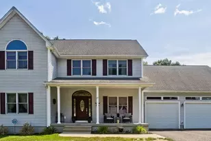 27 Landing Dr, Chicopee, MA 01020 - Photo 12