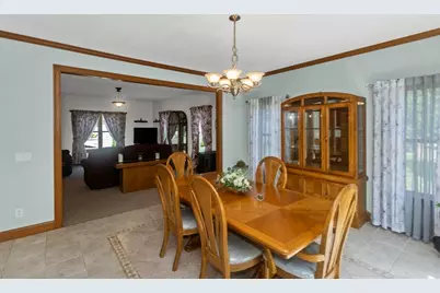 27 Landing Dr, Chicopee, MA 01020 - Photo 34