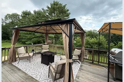 595 Lebanon Hill Rd, Southbridge, MA 01550 - Photo 18