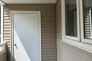 10 Chapman St, Weymouth, MA 02189 - Photo 32