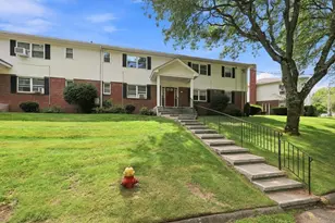 90 Colonial Cir, Chicopee, MA 01020 - Photo 1