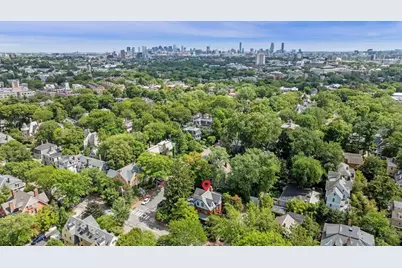 140 Upland Road, Cambridge, MA 02140 - Photo 10